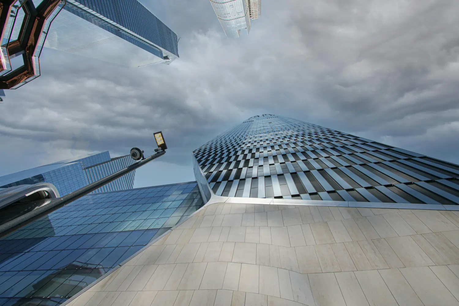 Customer-Oriented<br>Service